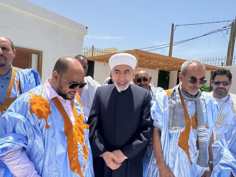 وفد أمريكي في ضيافة الخلافة العامة للطريقة القادرية في غرب إفريقيا