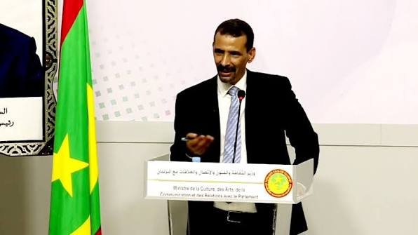 الحكومة: لجنة “الإرث الإنساني” تعمل على حل نهائي للملف بالتشاور مع الضحايا